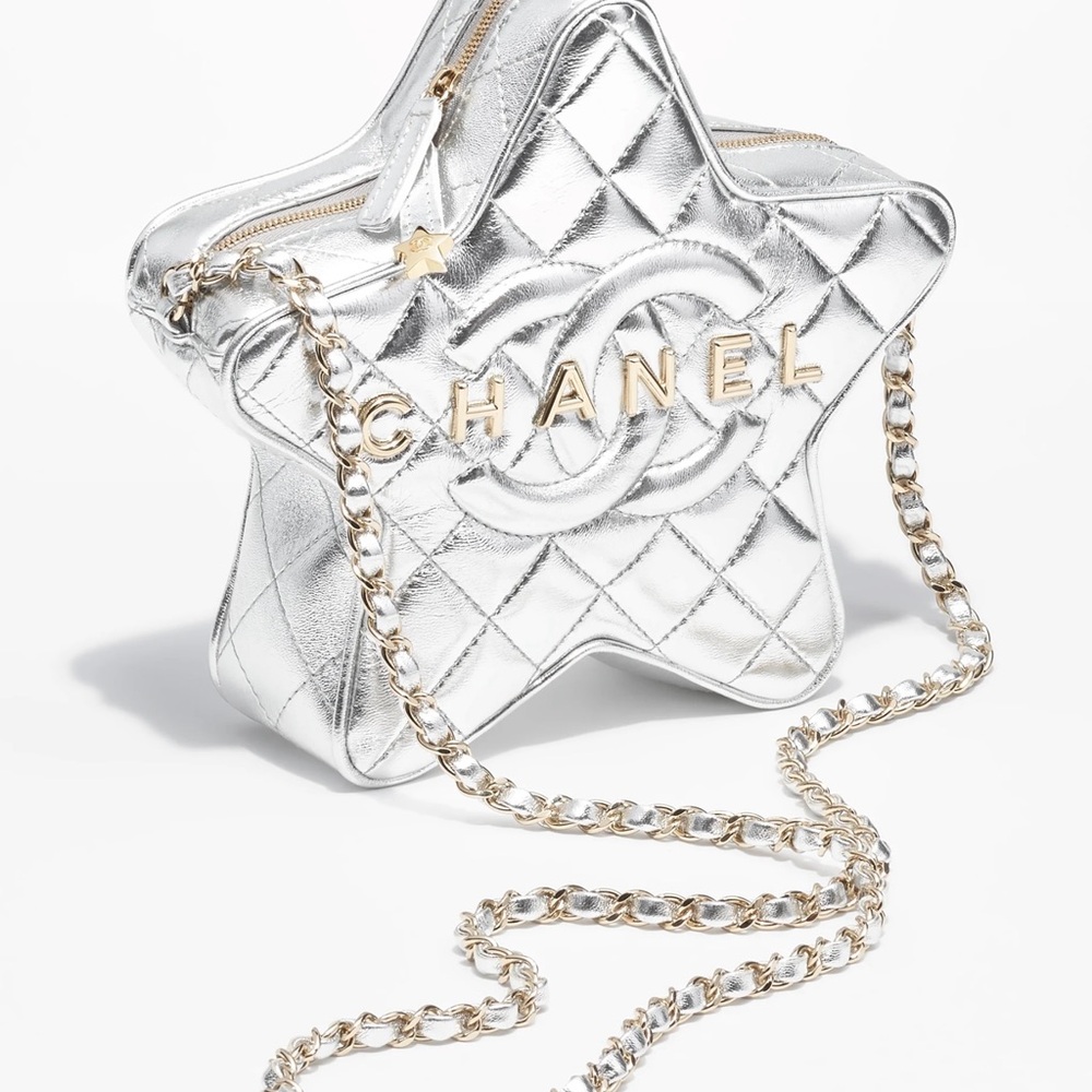 Chanel Silver Walk of Fame Silver and Gold Star bag! Stunning collectors piece! - Picture 9 of 11